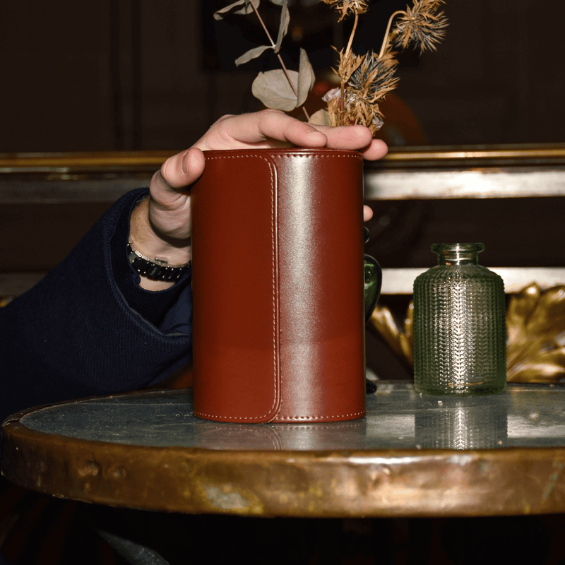 Duo Protect – Écrin Compact Marron pour Garde - Temps en Simili Cuir - Coffret à montres | Le Coffret à Montres